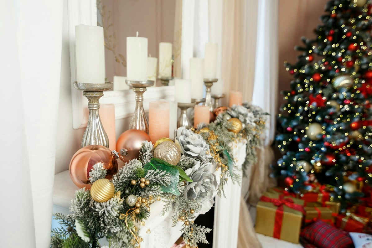 7 idee per un albero di Natale minimal elegante e moderno per una casa dallo stile essenziale