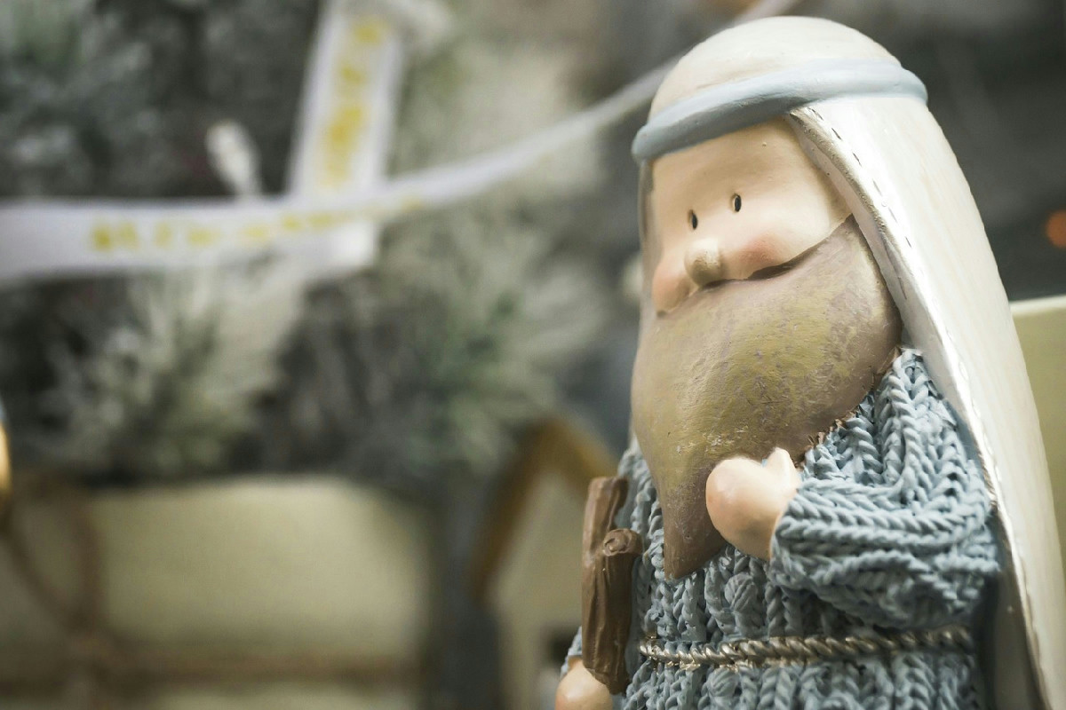 Come realizzare un presepe natalizio perfetto: idee per ambientazioni suggestive e statuine artigianali di qualità